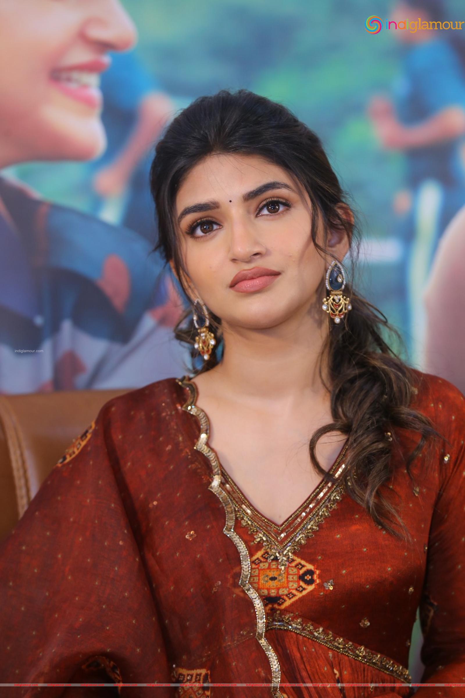 Sreeleela Actress hd photo