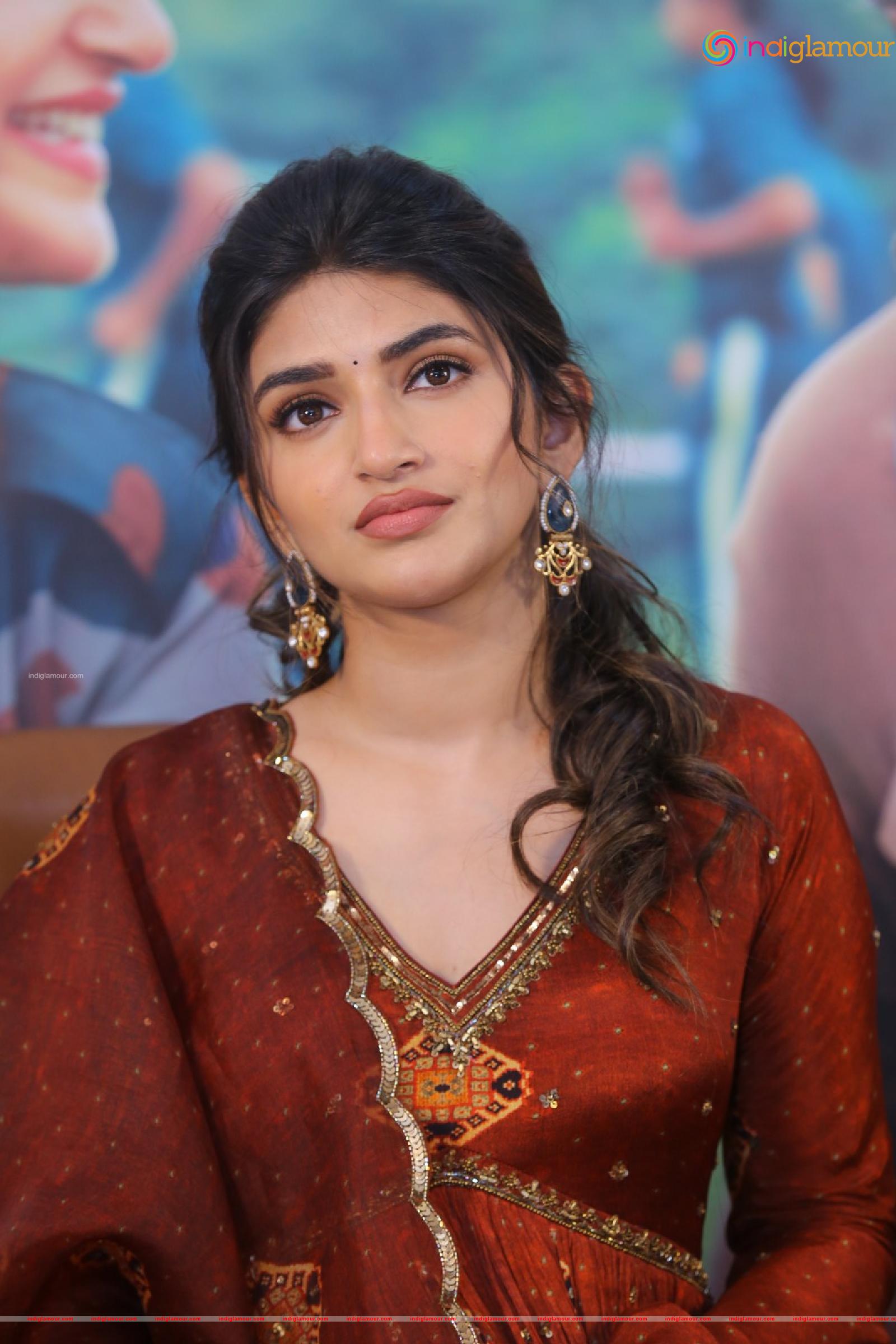 Sreeleela Actress hd photo