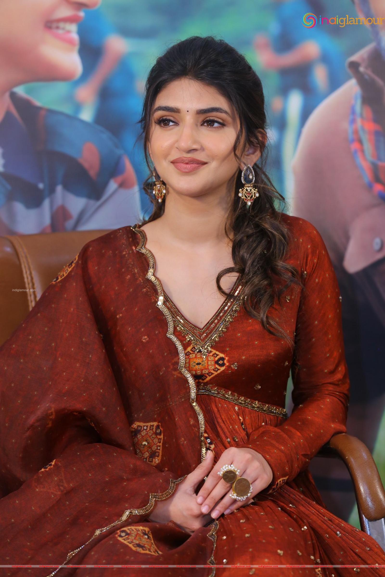 Sreeleela Actress hd photo