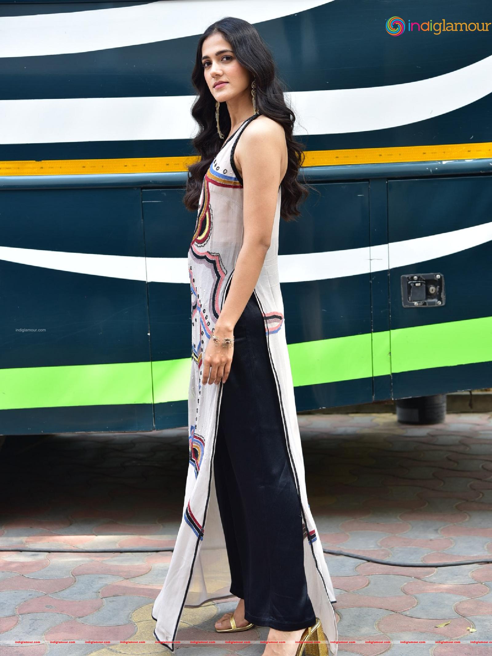 Simran Choudhary Actress hd photo
