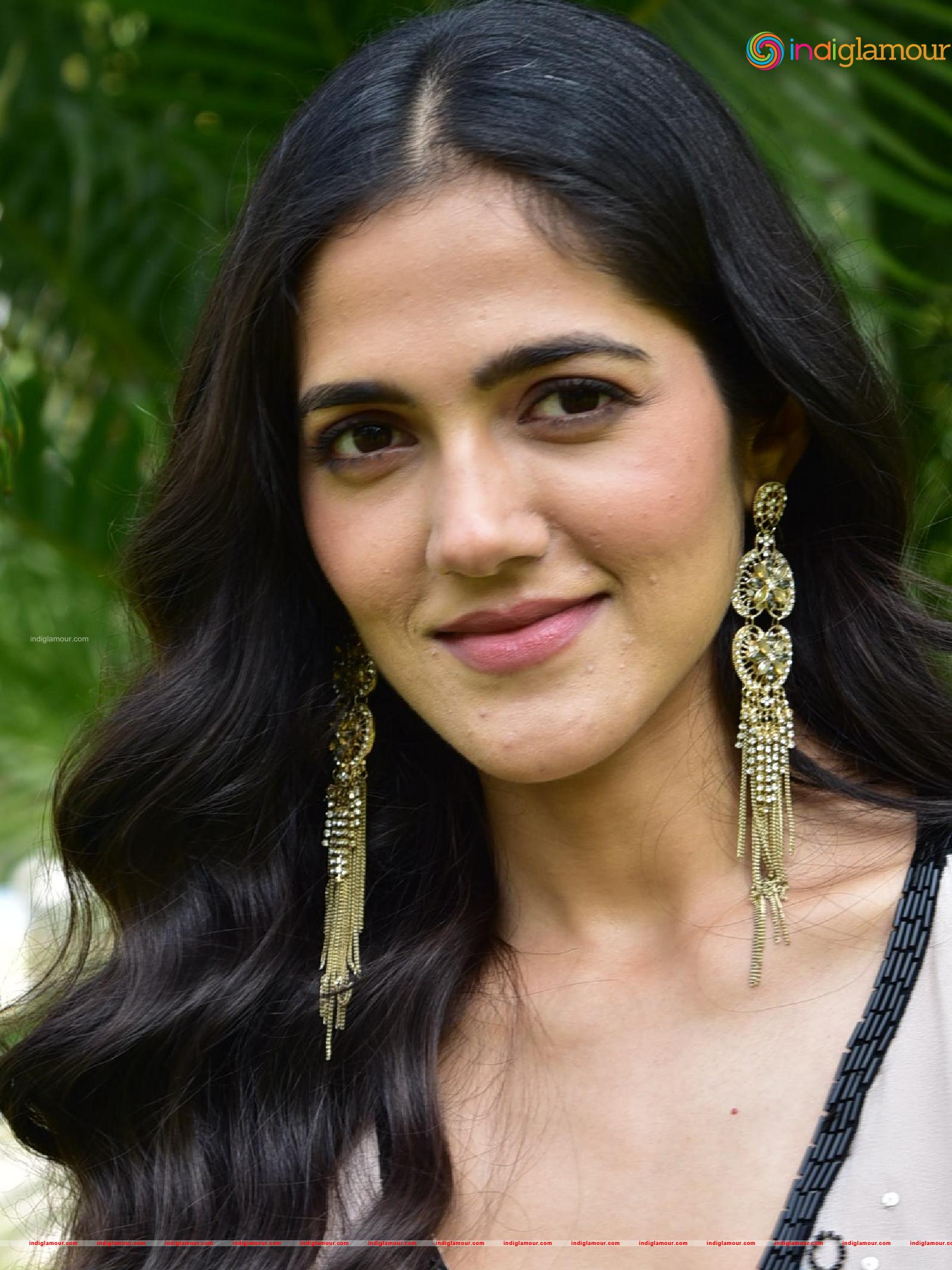 Simran Choudhary Actress hd photo