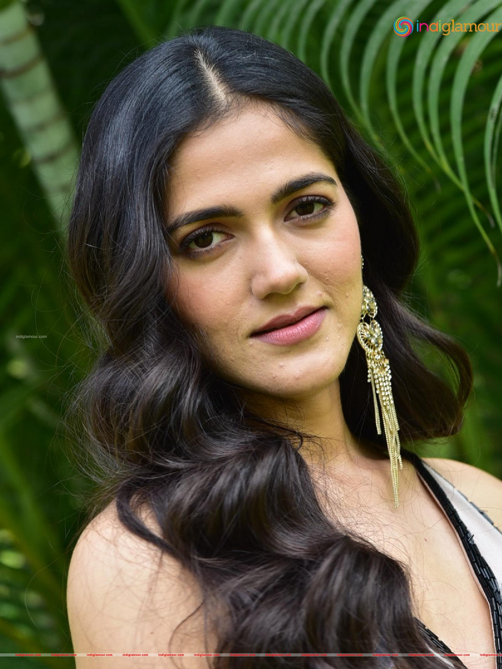 Simran Choudhary Actress hd photo