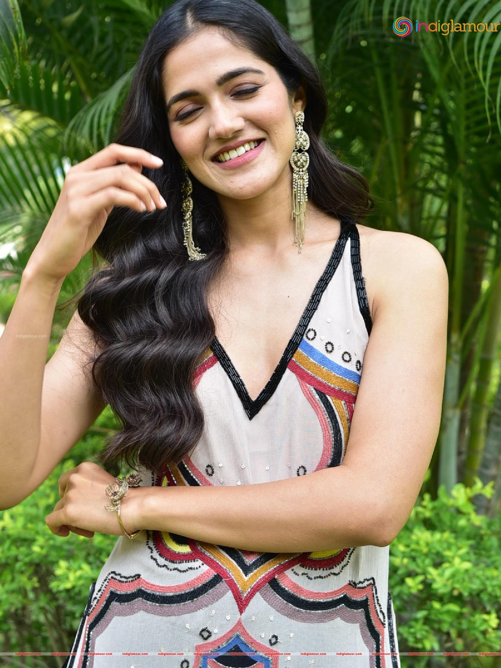 Simran Choudhary Actress hd photo