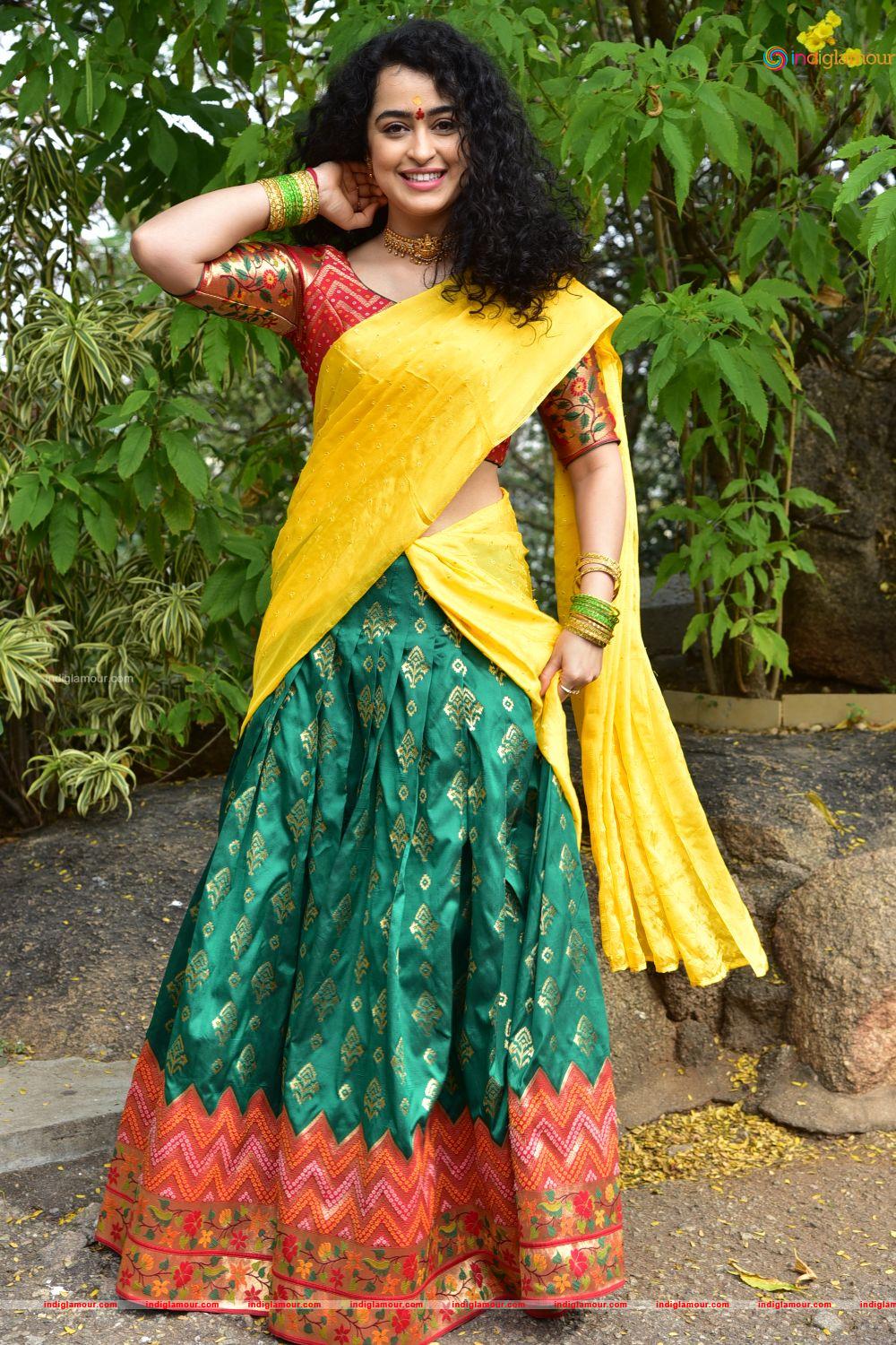 Apsara Rani Actress hd photo