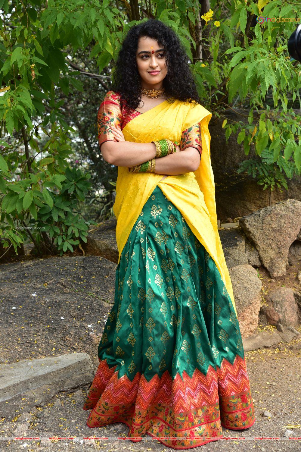 Apsara Rani Actress hd photo