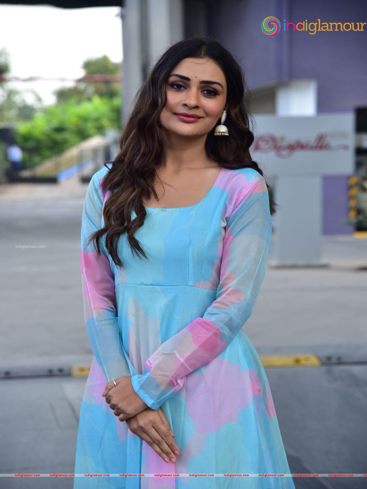 Payal Rajput Actress hd photo