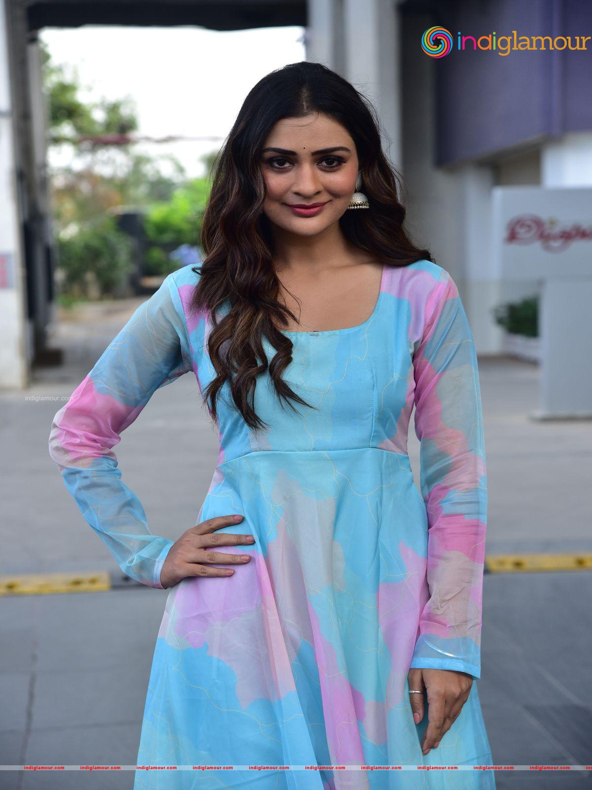 Payal Rajput Actress hd photo