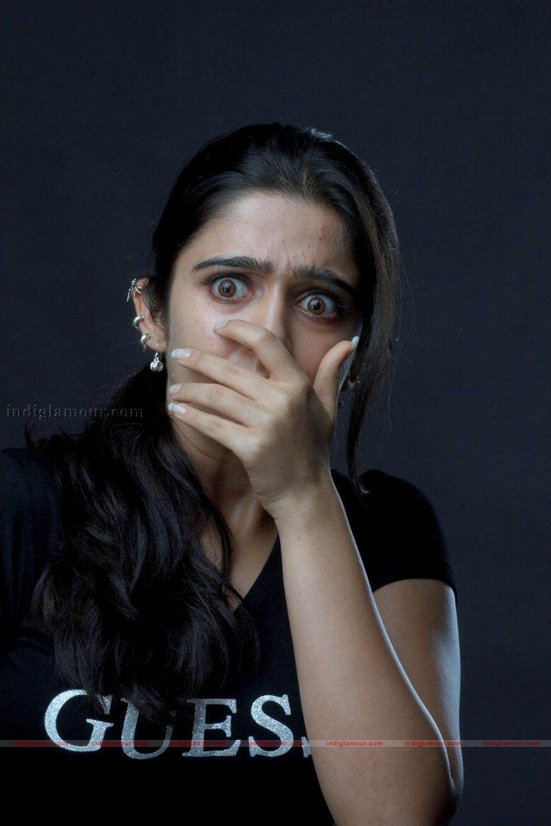 Charmi Photos Actress hd photo