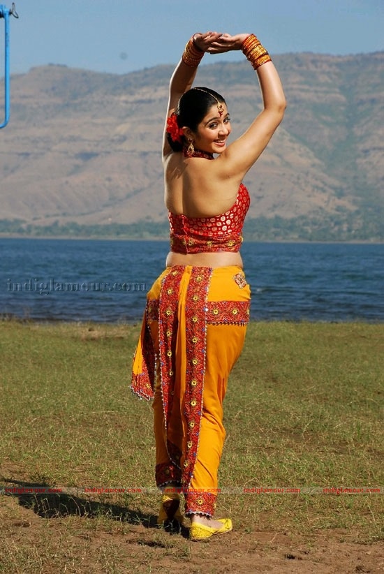 Charmi Photos Actress hd photo