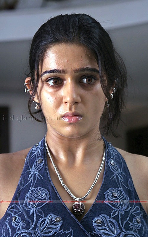 Charmi Photos Actress hd photo