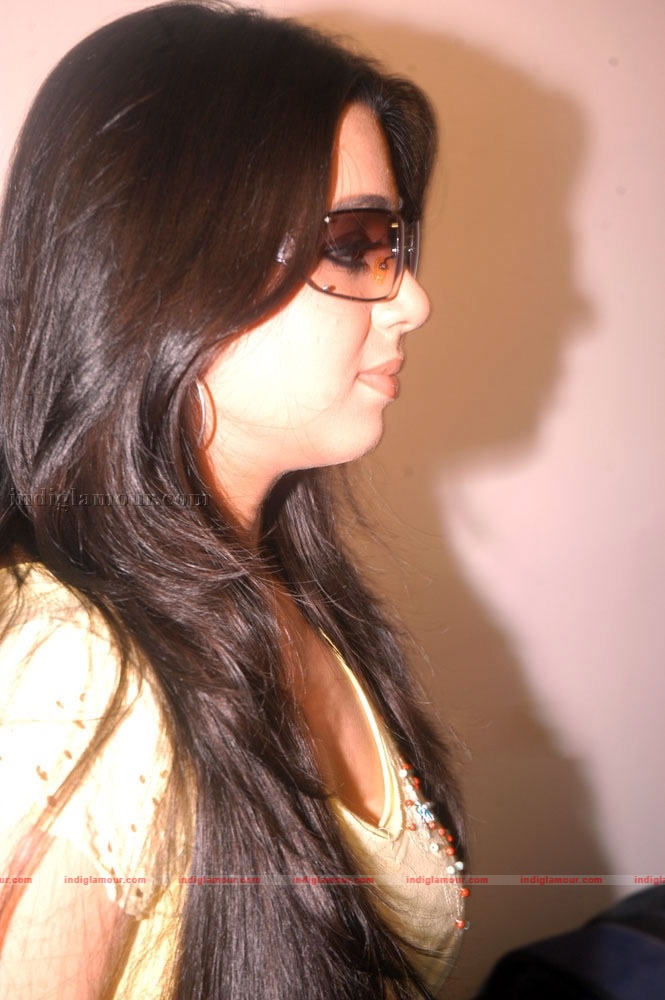 Charmi Photos Actress hd photo