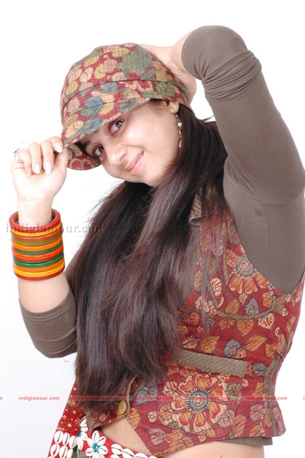 Charmi Photos Actress hd photo