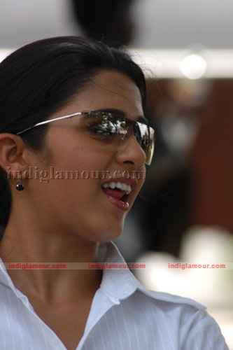 Charmi Photos Actress hd photo