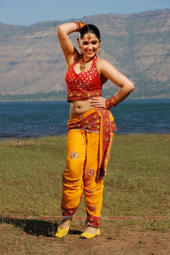 Charmi Photos Actress hd photo