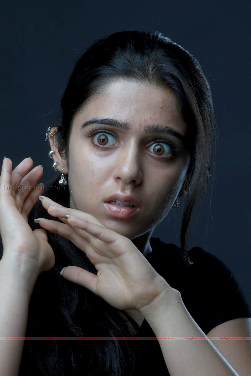 Charmi Photos Actress hd photo