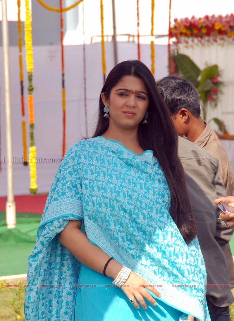 Charmi Photos Actress hd photo