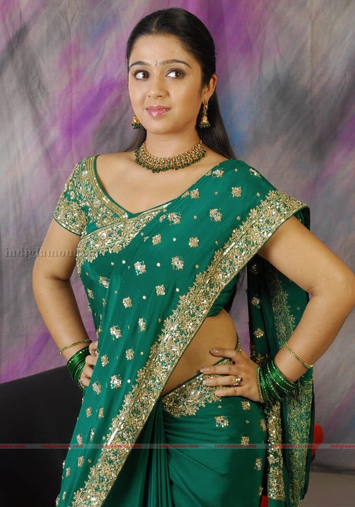 Charmi Photos Actress hd photo