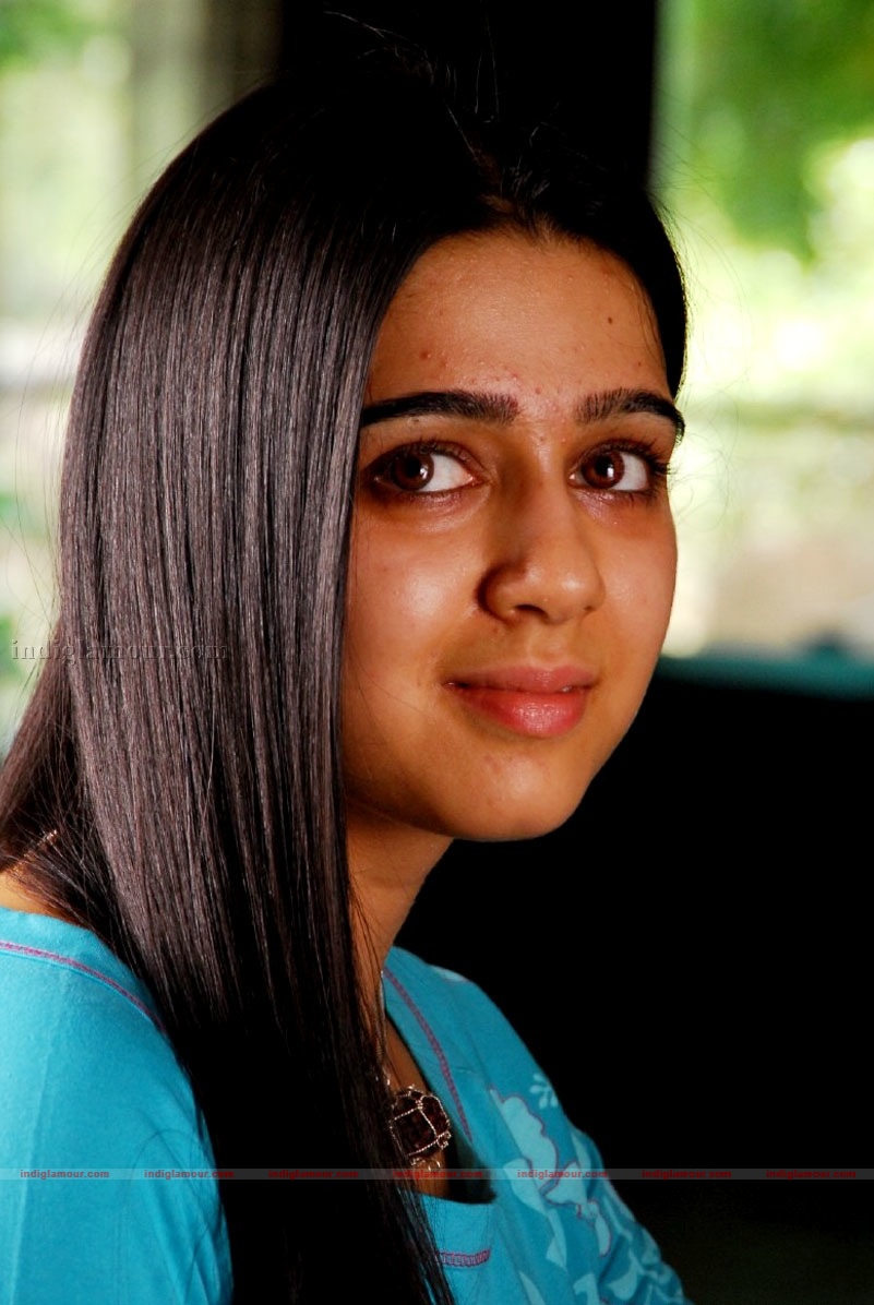 Charmi Photos Actress hd photo