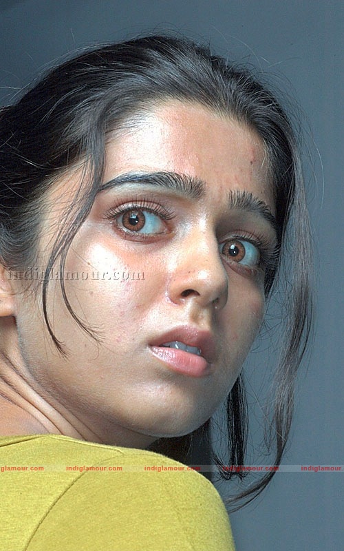 Charmi Photos Actress hd photo
