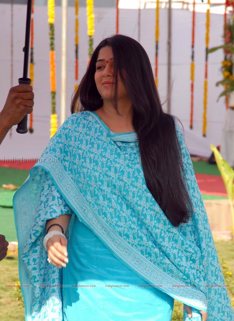 Charmi Photos Actress hd photo