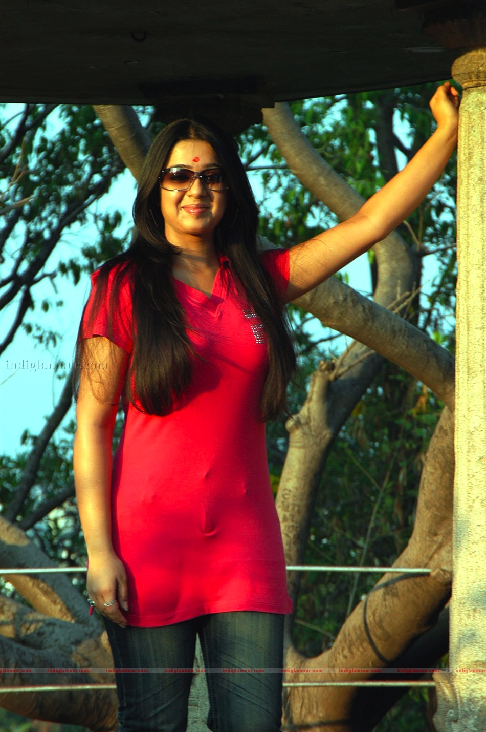 Charmi Photos Actress hd photo