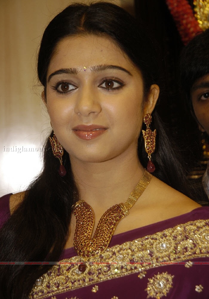 Charmi Photos Actress hd photo