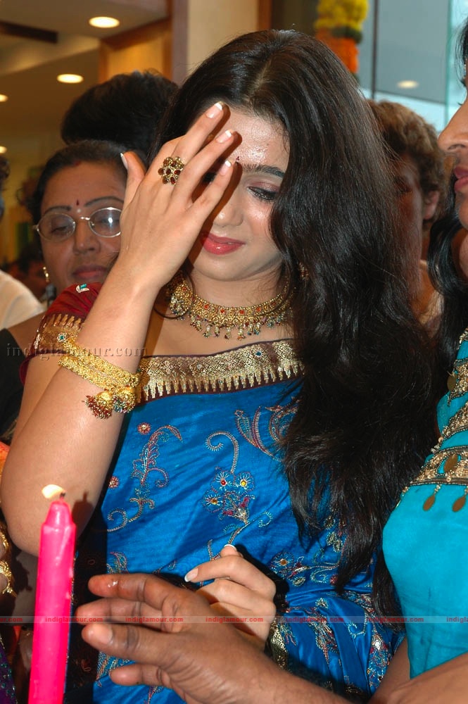 Charmi Photos Actress hd photo