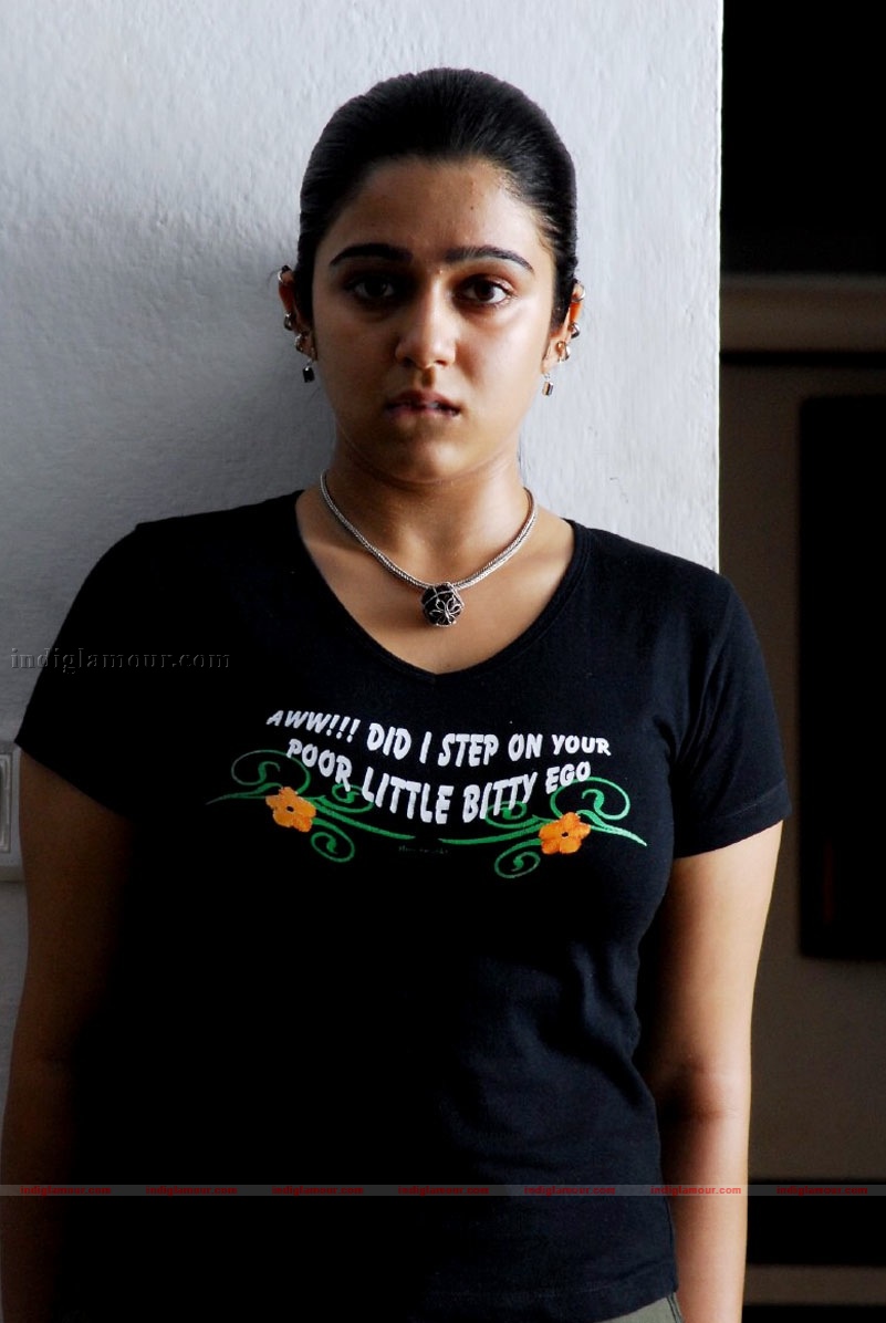 Charmi Photos Actress hd photo