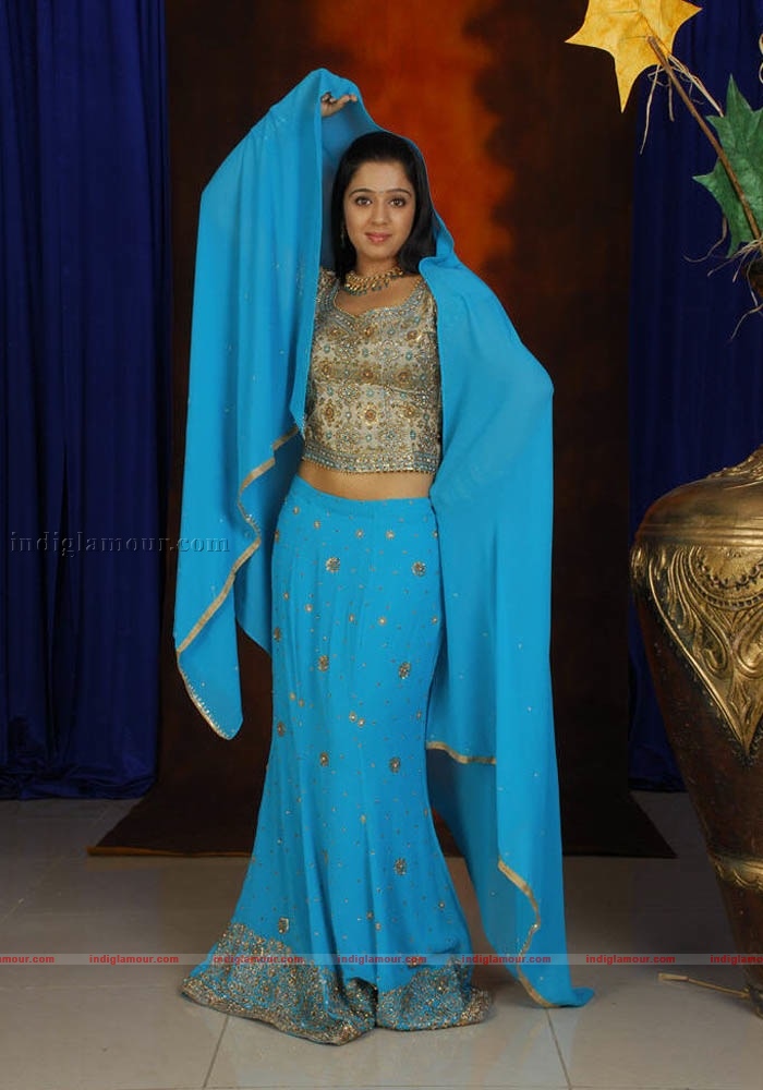 Charmi Photos Actress hd photo