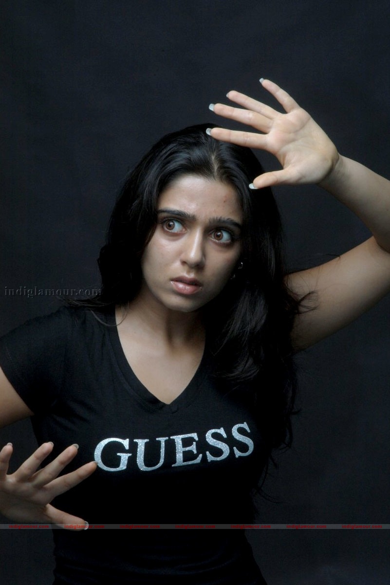 Charmi Photos Actress hd photo