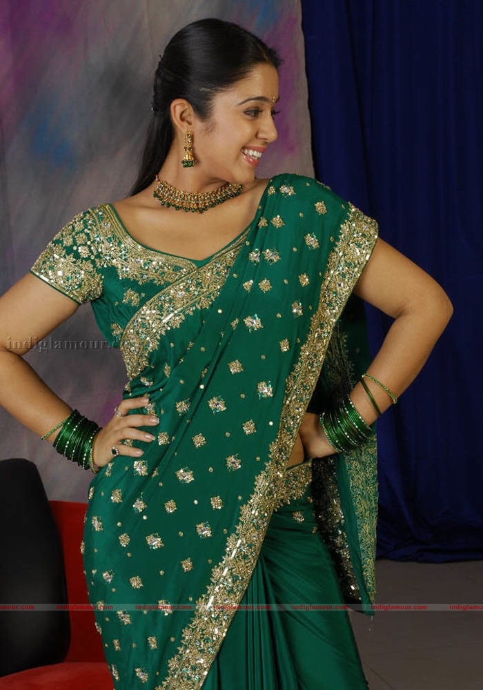 Charmi Photos Actress hd photo