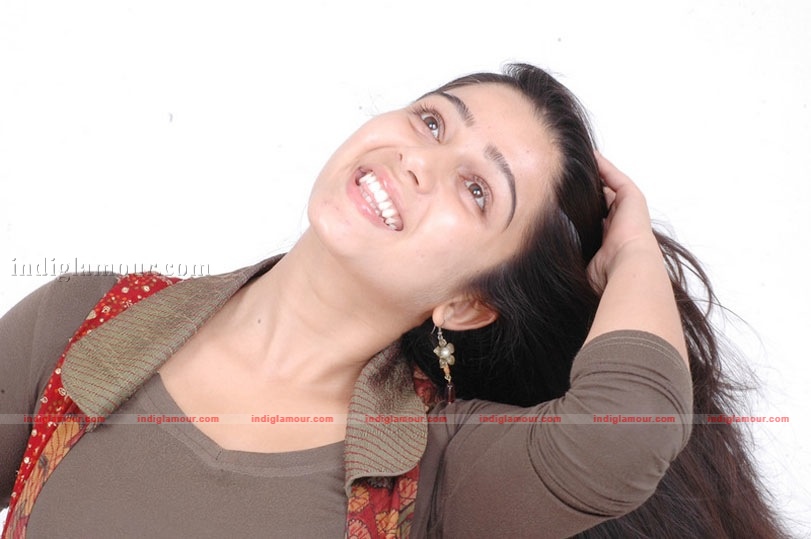 Charmi Photos Actress hd photo
