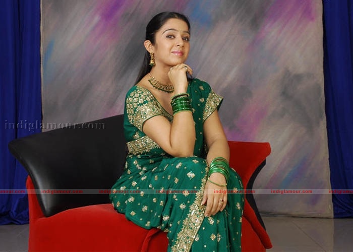 Charmi Photos Actress hd photo