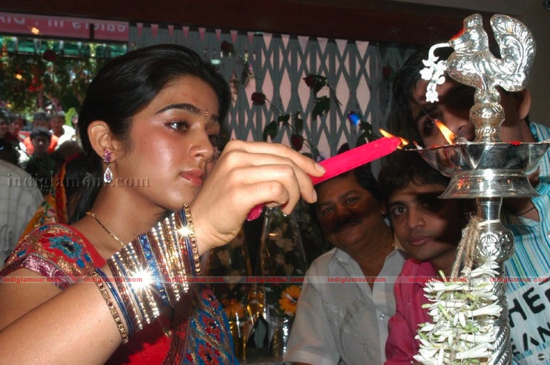 Charmi Photos Actress hd photo