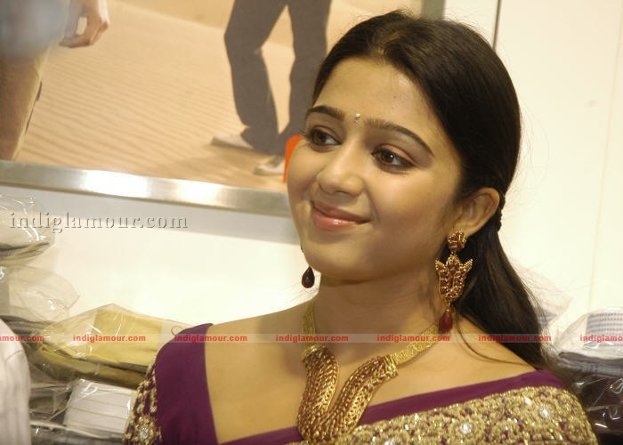 Charmi Photos Actress hd photo