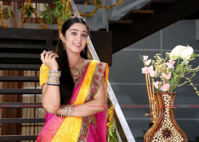 Charmi Photos Actress hd photo
