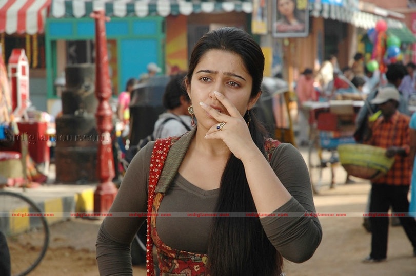 Charmi Photos Actress hd photo