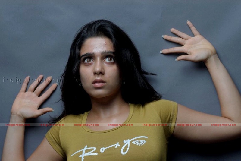 Charmi Photos Actress hd photo