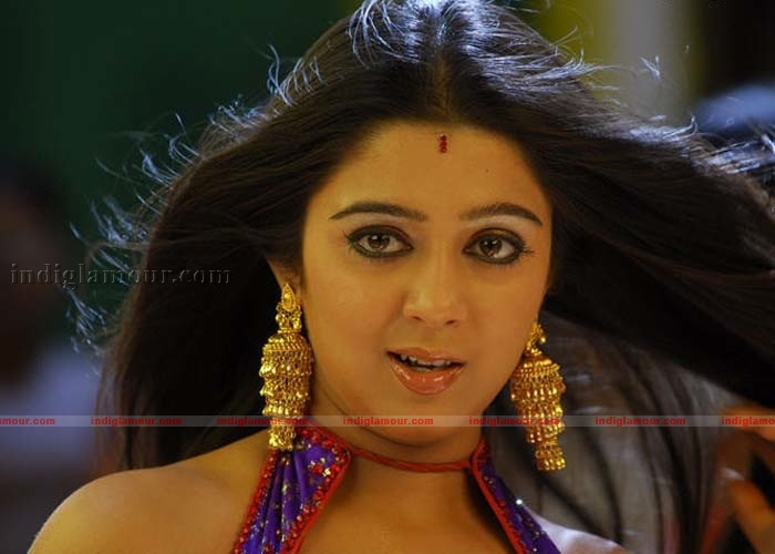 Charmi Photos Actress hd photo