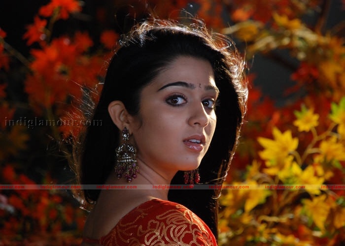 Charmi Photos Actress hd photo