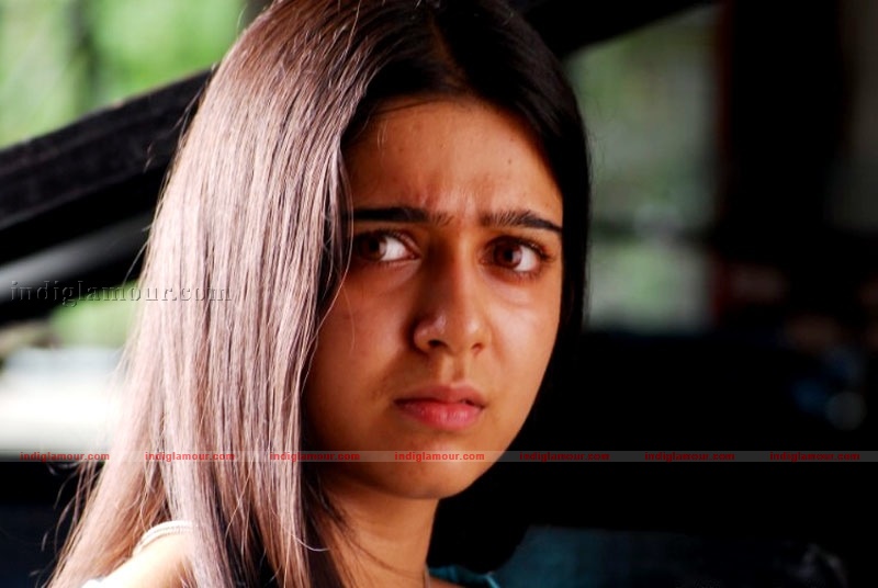 Charmi Photos Actress hd photo