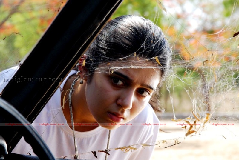 Charmi Photos Actress hd photo