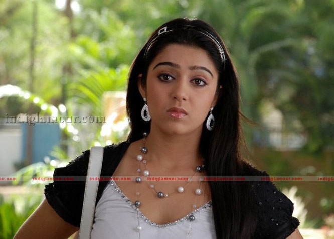 Charmi Photos Actress hd photo