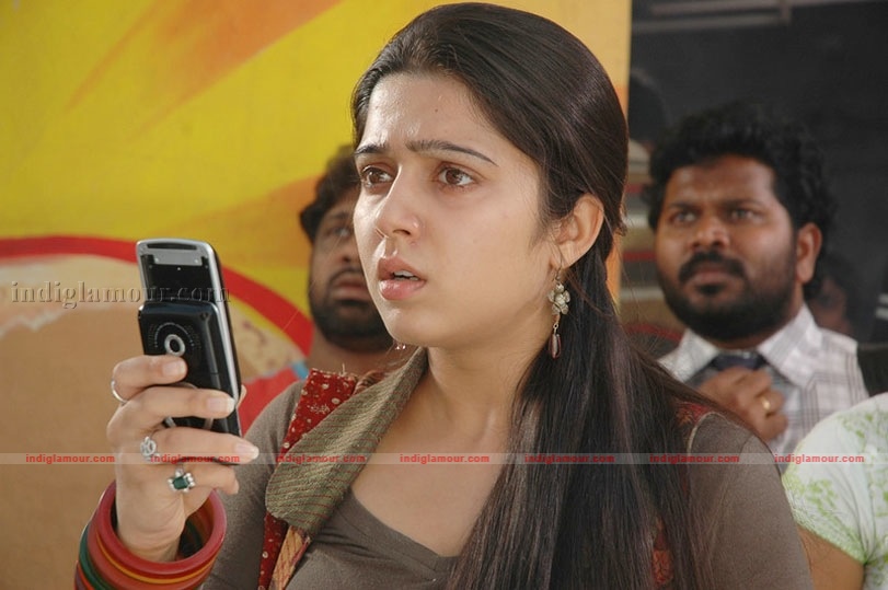 Charmi Photos Actress hd photo