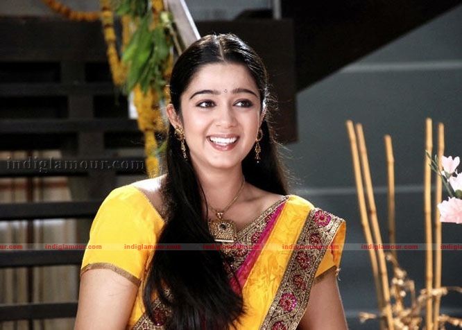 Charmi Photos Actress hd photo
