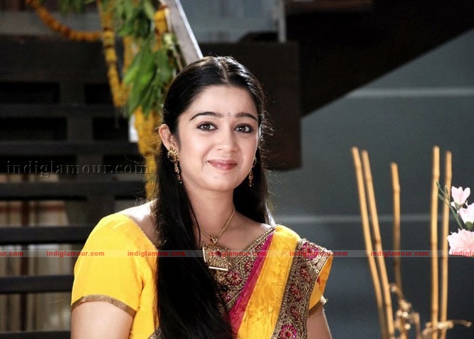 Charmi Photos Actress hd photo