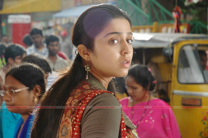 Charmi Photos Actress hd photo