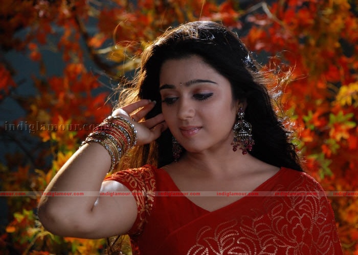 Charmi Photos Actress hd photo