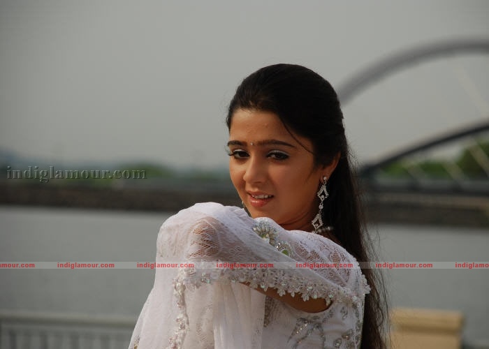 Charmi Photos Actress hd photo