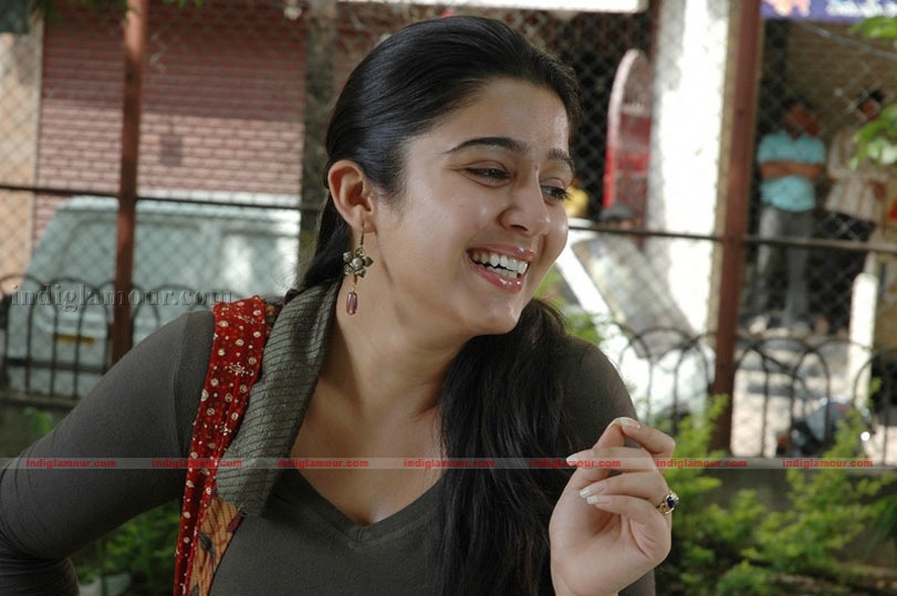 Charmi Photos Actress hd photo